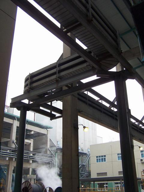 安裝橋(qiao)架(jia)