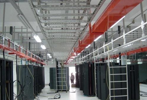 安裝(zhuang)橋(qiao)架(jia)